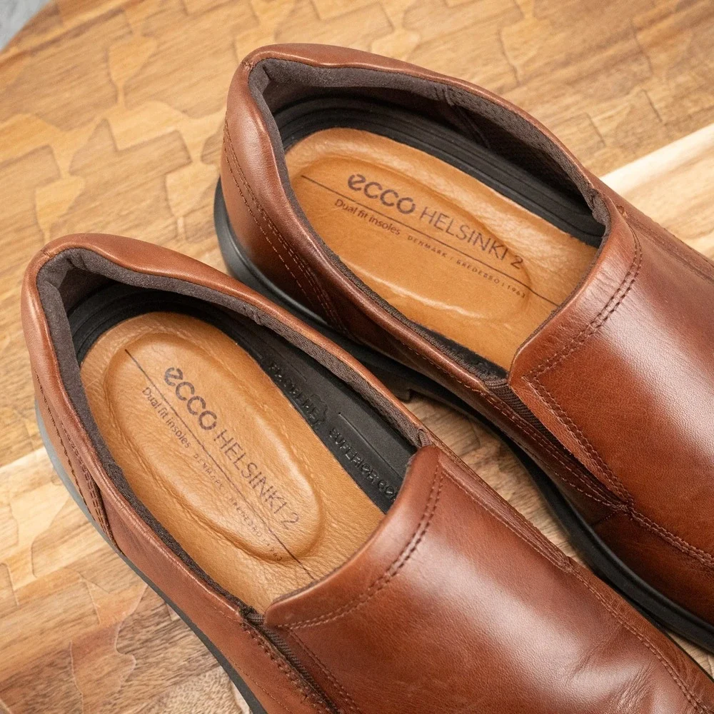 Ecco Helsinki 2 Loafers Men's Size 8 / 8.5 EU 42 Brown Leather Slip On Fluidform